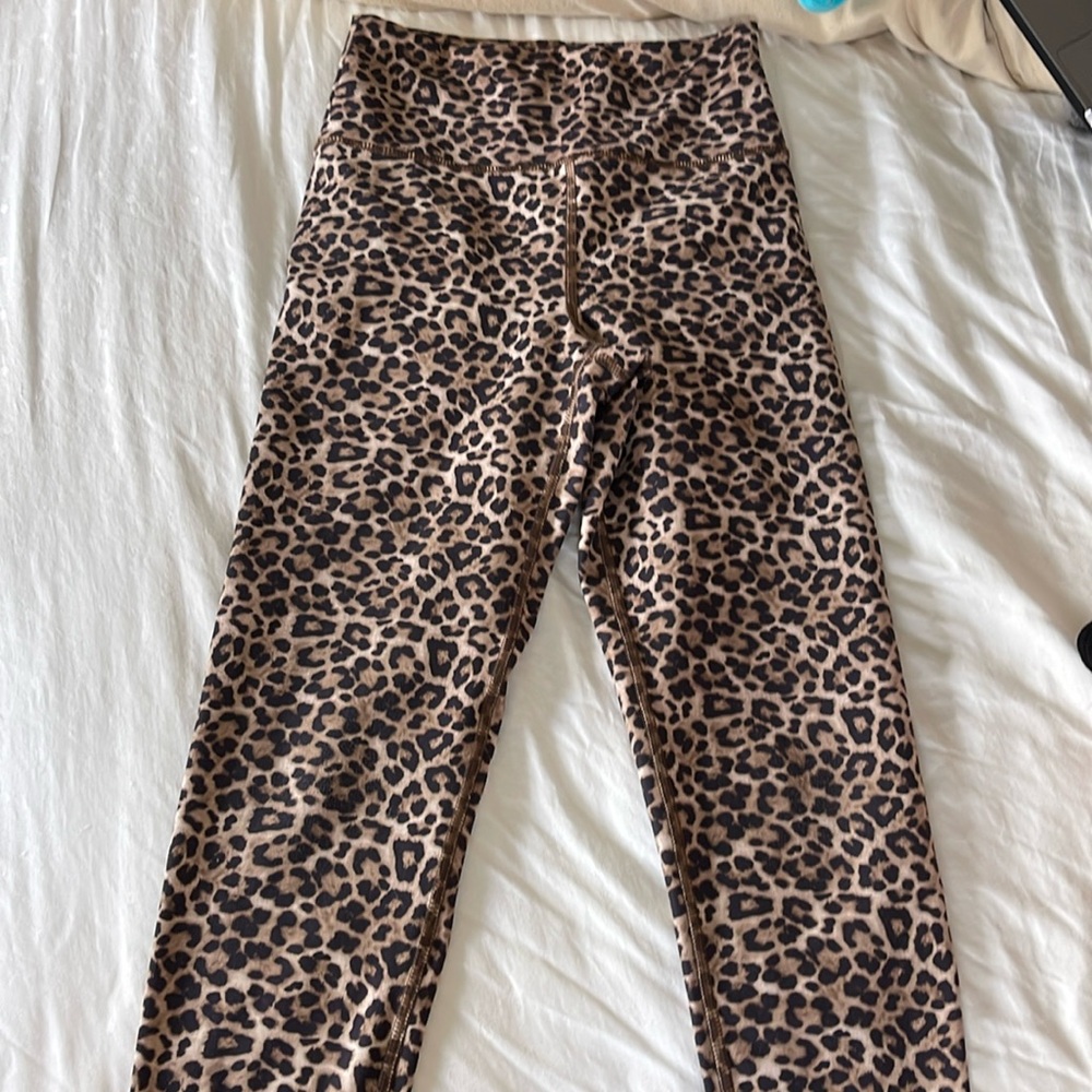 Leopard leggings